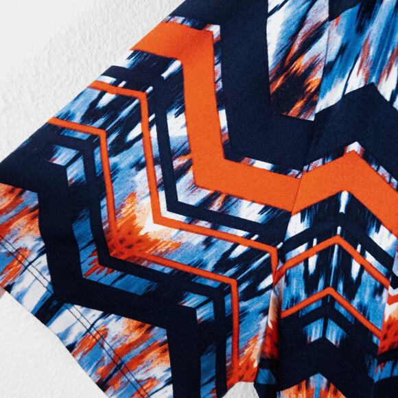 Tahari Women’s Blouse Dopamine Dressing Art Print Statement Bold Color Size XL - Picture 6 of 8